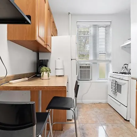Convenient 2Br - Walking Distance To Times Square Apartment New York Exterior photo
